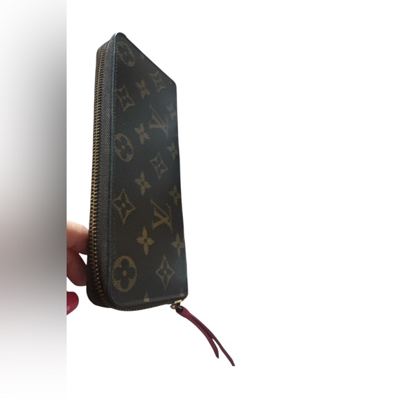 EUC LOUIS VUITTON PF CLEMENCE MNG FUCHSIA wallet full inclusion - Picture 8 of 8